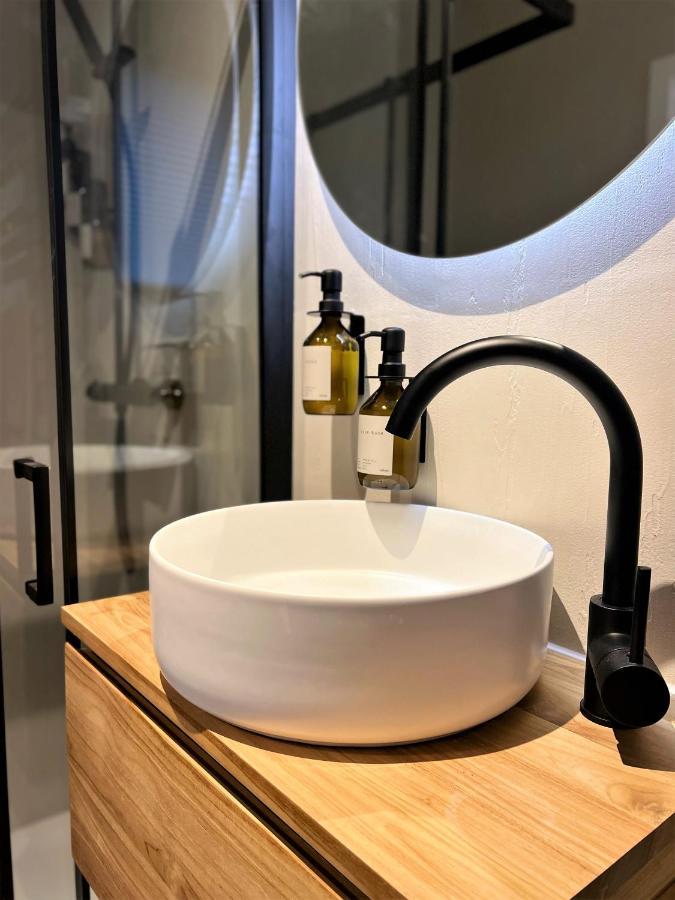 Winetime - Modern - Luxurioes - Direkt Im Zentrum - Stadtmitte لانداو إن در بفالتس المظهر الخارجي الصورة